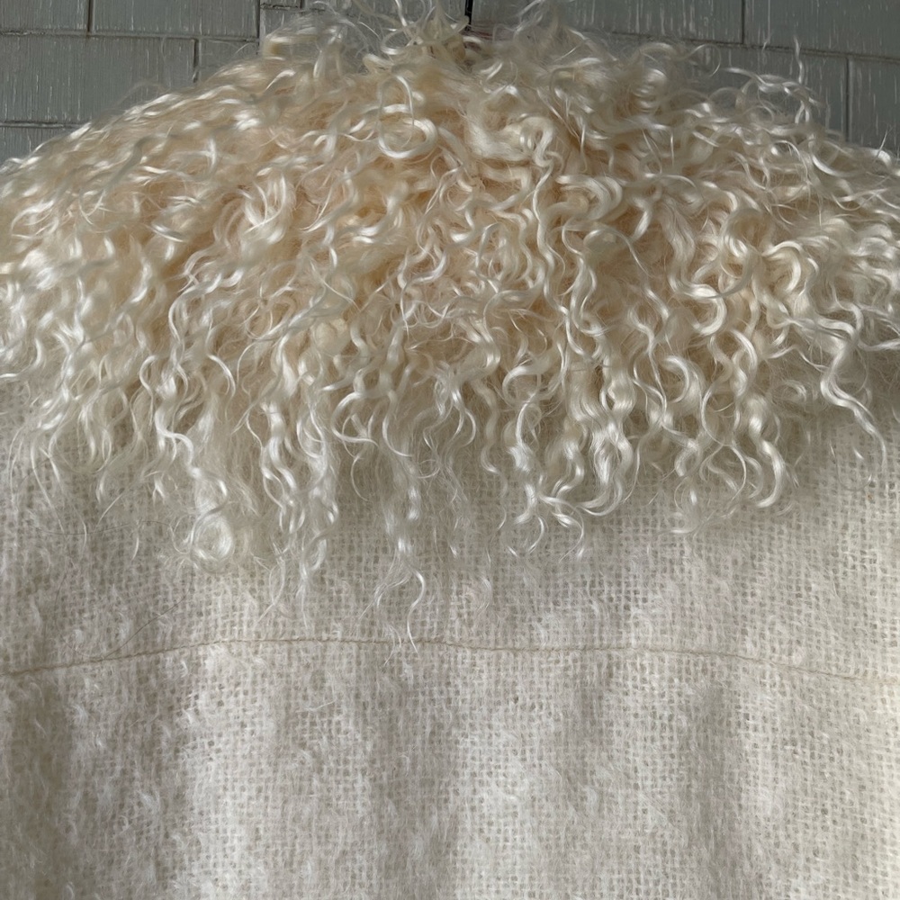 Fendi Women’s Vintage 1990’s Cream Mohair Coat with Kiddassia Collar & Trim - Picture 6 of 16
